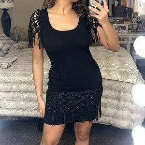 Mieka boutique black dress size L used in good condition